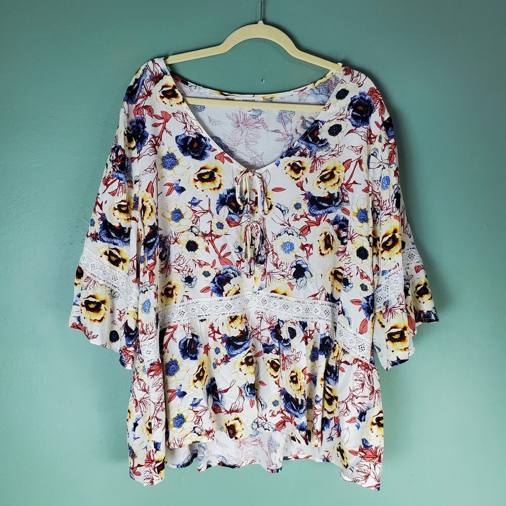 Maurices Womens Plus Size Tie Front White Floral Print Crochet Top Size 2X